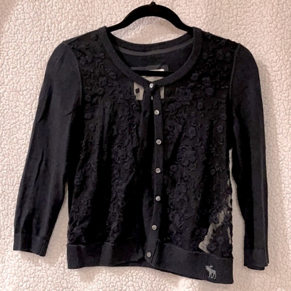 Abercrombie & Fitch Lace Crop Cardigan